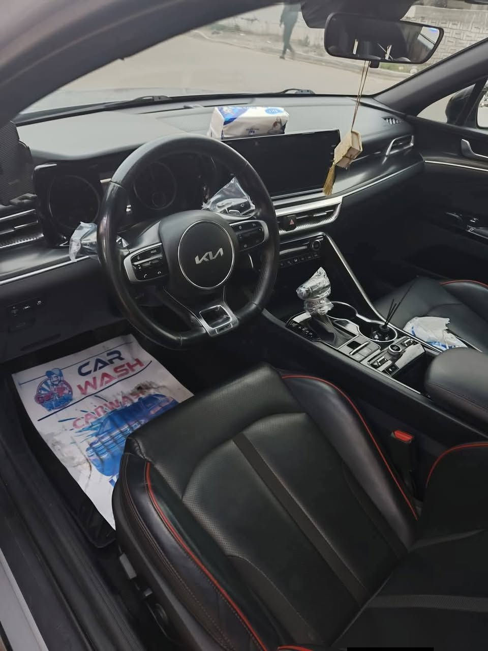 K5GT موديل 2024 رقم بغداد معوقين
مكانها بغداد الامين الثانيه 
سياره صبغ حزام 
مكينه 2500Turbo
فول مواصفات 
1-بصمه+تشغيل عن بعد
2-شحن هاتف لاسلكي 
3- قياده ذاتيه ؏ الخطوط السريعه
4- هاند بريك بصمه 
5- سقف أسود 
6- مثبت سرعه 
7-نضام ABS
8- مانع انزلاق
9-حساس أطارات 
10-بك لايت ليد
11-شاشة كبيره
12- كامره دواره+
13- كشافات امامي
14-شاشه اعطال
15-ويل كورم لونين
16-رادار جانبيه+ رادارات امامية وخلفية
17-مراقبة النقطة العمياء
18-رادار الخطوط البيضاء 
19-اشاير بالمري 
21-الداخل بلاك ادشن 
22-‏ مقعد للسائق كهربائي
23-لايتات ‏4 عدسات 
24-نضام قياده سبورت +سوبر سبورت +نورمال  + ا
26-فول تحكم ستيرن
27-كير أوتو + عادي
28- ئوتو بريك 
29- ‏ ‏الخريطه
31- ستيرن حرف D  
32-‏Led 
33-السياره فول رادرات
34-التشغيل عن بعد
‏AUTO HOLD-38
39-تصميم خارجي رياضي
41-نظام الملاحة
42-مصابيح خلفية LED
43-مصابيح ضباب LED
44-لاسلكي Android Auto  
السياره وارد امريكي 
ماشي :50 الف ميل
سعر : (   140 )و بيها مجال

الاتصال ***********
