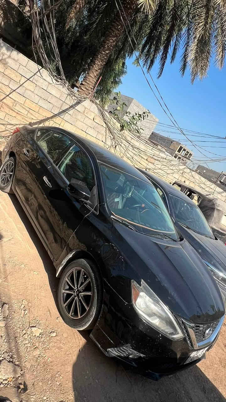 السلام عليكم ♥️ 
نيسان سينترا وارد امريكي 
الموديل 2018
مكان السياره محافظة ديالى منطقة دلي عباس
السعر 92 
صاحب السياره ***********
