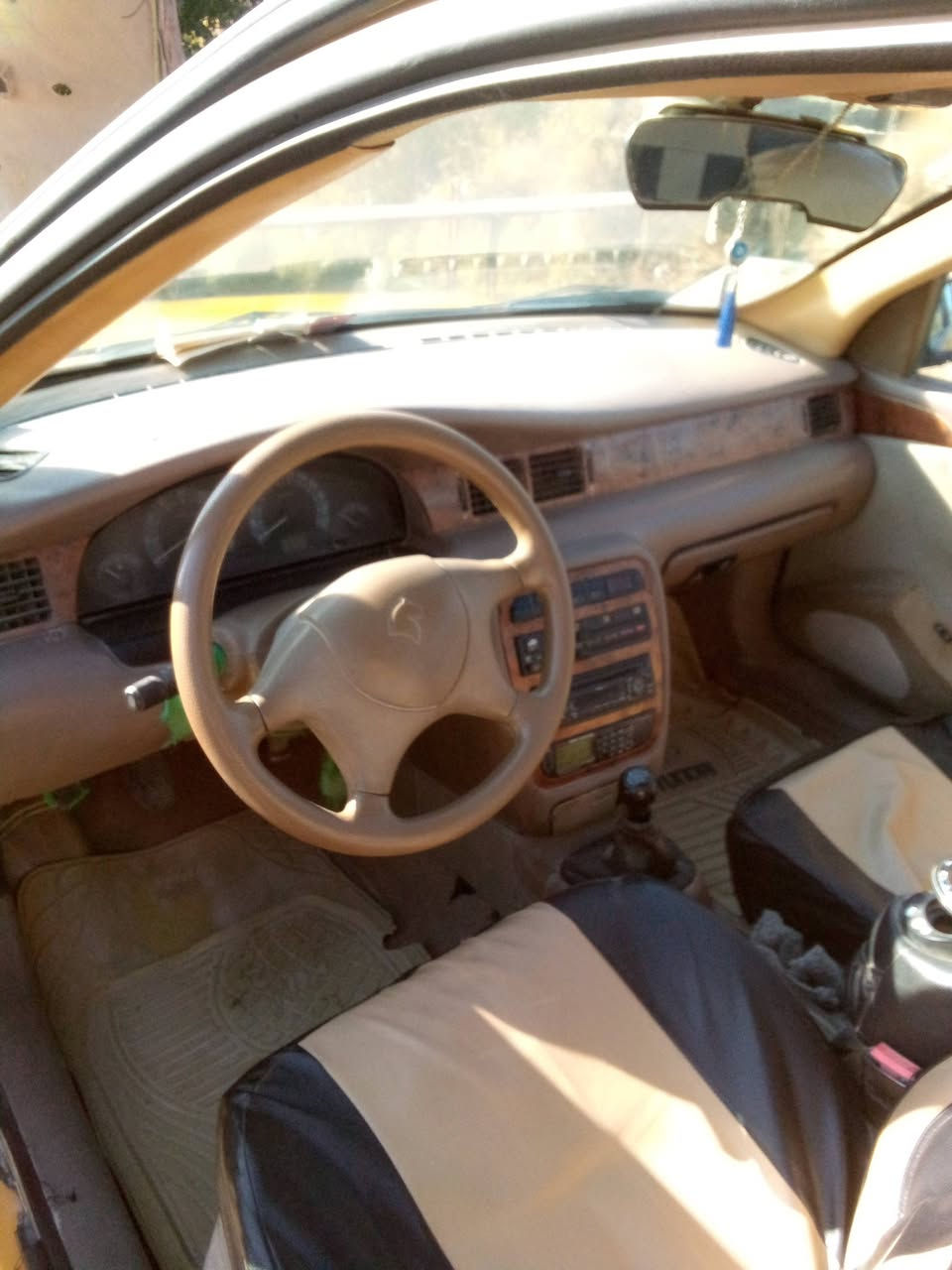 سمند موديل 11بسمي سياره مكفوله من كلشي وعلا ايدي من 2011 وهذا رقمي ***********
