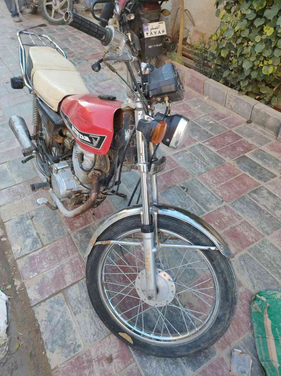 4كير موديل 2013 كهرائيات شغالة اوراق اصولية العسر 400 وبيها مجال
اتصال على الرقم فقط ***********
