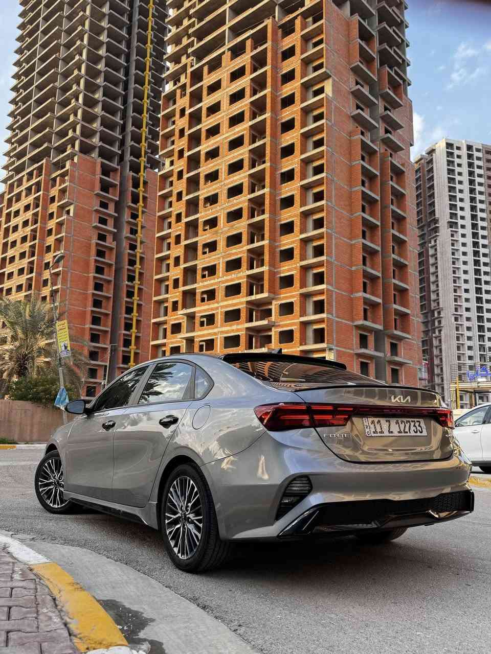 فورتي2024 جيتي لاين جديده جداً بدون صبغ
ماشيه 15 الف محرك 2000 دوش المرغوب 
اعلى موصفات بشركه كيا شتريد بيه 😅
مكانه بغداد الكرخ 
السعر 178 ورقه وبيه مجال بسيط 
***********
