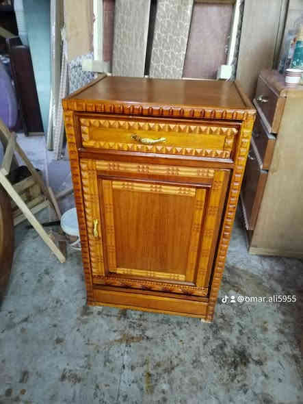 تخت نفر مع كومدي صاج وزان ١٣٥ الف مستخدم ثقيل ونظيف *********** ***********
