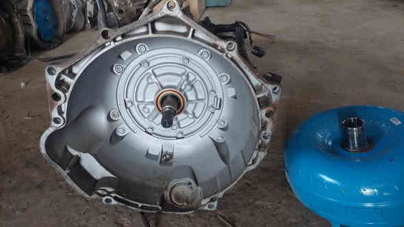 السلام عليكم ورحمة الله وبركاته 
وصول وجبة كيرات ٧٠٠ الفيني  مع كيرات ١٠٠٠
محركات 5300 موديل 2008  2014
الديوانية حي الصناعي البلوك الاخير 
ورشة وعد ابو الامريكي 
***********
