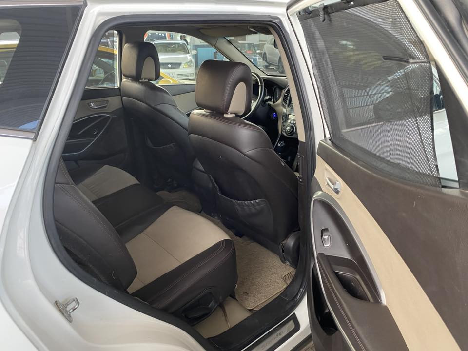 سنتافي موديل 13 بصمه بانوراما جلد سبعه راكب تبريد 3قطع  مكفوله ضربه بيهه صبغ اثر شخط خباثه سعرهه 165 مكاني بالنجف الأشرف  ***********
