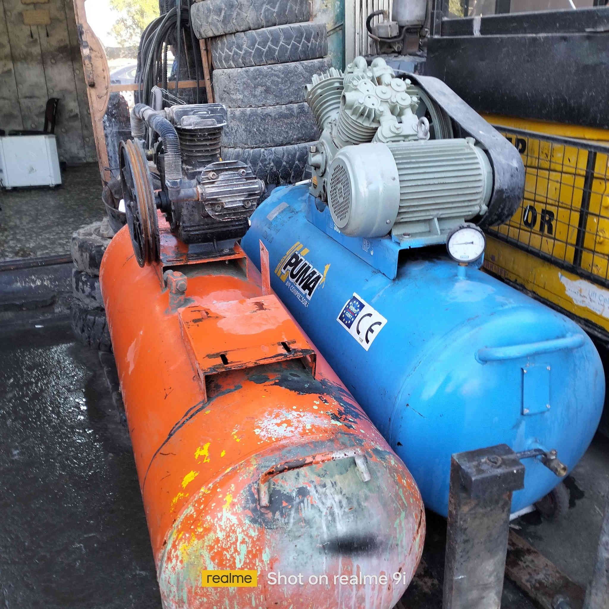 سلام عليكم غراض للبيع باله العنوان بغداد باب الشيخ تطاطع الكرينات الرقم ***********
