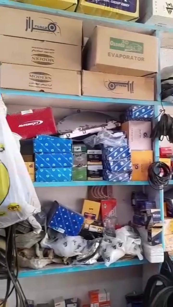 محل أدوات احتياطيه للبيع
العنوان خمس ميل. قرب جامع السيد اسامه الموسوي مقابل كراج الجامع. 
باداره ابو علاء. 
الاتصال ع الرقم 
***********

