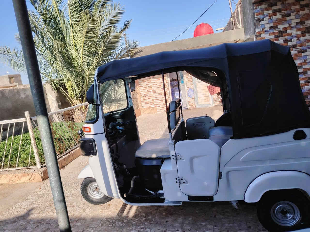 تكتك للبيع ٢١ رقم وسنويه
تكتك نضيفه وحلوه ما عوزه شي المكان قلعه صالح
الاستفسار ***********
