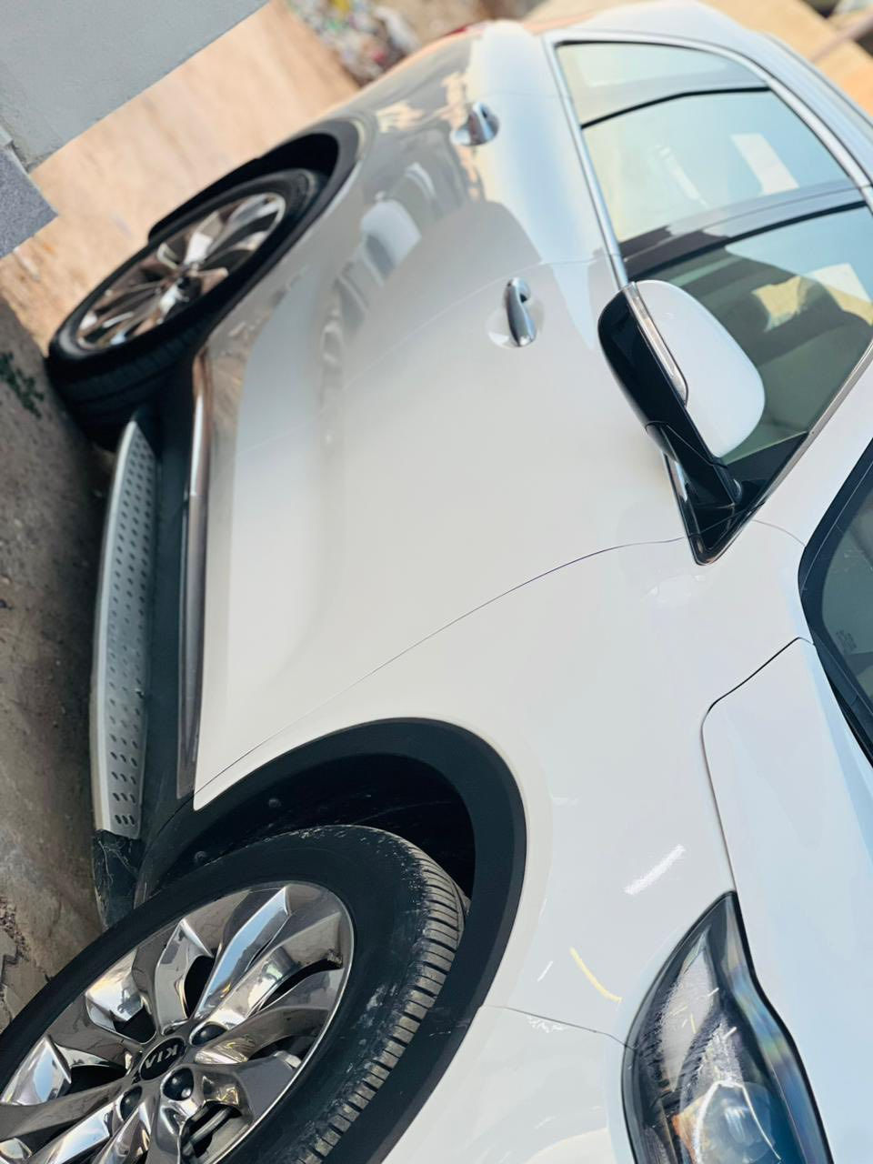 كيا سورنتو ٢٠١٨ خليجي كفاله السونار موجود بلمنشور جاهزه من كل النواحي ماشيه ٩٠ الف مكان السياره صلاح الدين الضلوعيه السعر ٢٤٣ مجال بسيط ***********//***********
