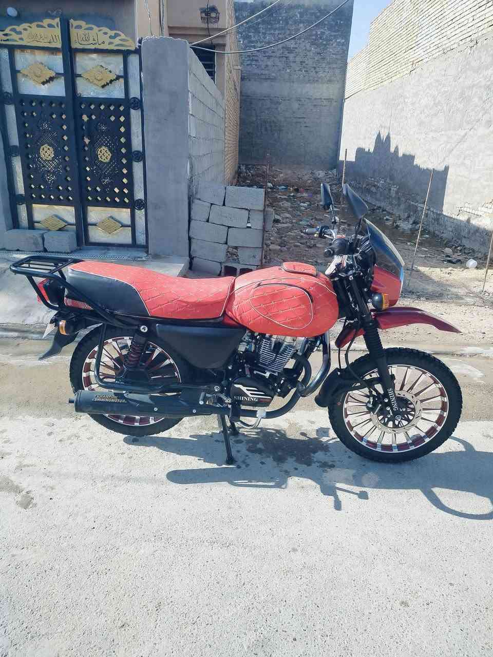 🥰 من رخصه الادمن أو صاحب الكروب 🥰

سلام عليكم ورحمة الله وبركاته 
للبيع 
🛑 دراجة شاينك جبلي 🏍️🏍️🏍️

🛑 موديل 2023 نازلة رمبة 2026 يعني زيرو ماشيه قليل جداً 🏍️🏍️🏍️

🛑 بيها ملاحضات بسيطه جداً..!!!

🛑 اوراقها كاملة يعني مكمركة ابيعلك مرقم شوكت ما ينفتح الترقيم كل تكاليف الترقيم علية متدفع ربع دينار

🛑 للاستفسار ومعرفة السعر الاتصال على الرقم التالي

🛑 *********** 🛑

🛑 ملاحضة غير متواجد على الفيس او واتساب..!!! 

🛑 ملاحضة مكان الدراجة بغداد الحسينيه مال الراشدية
