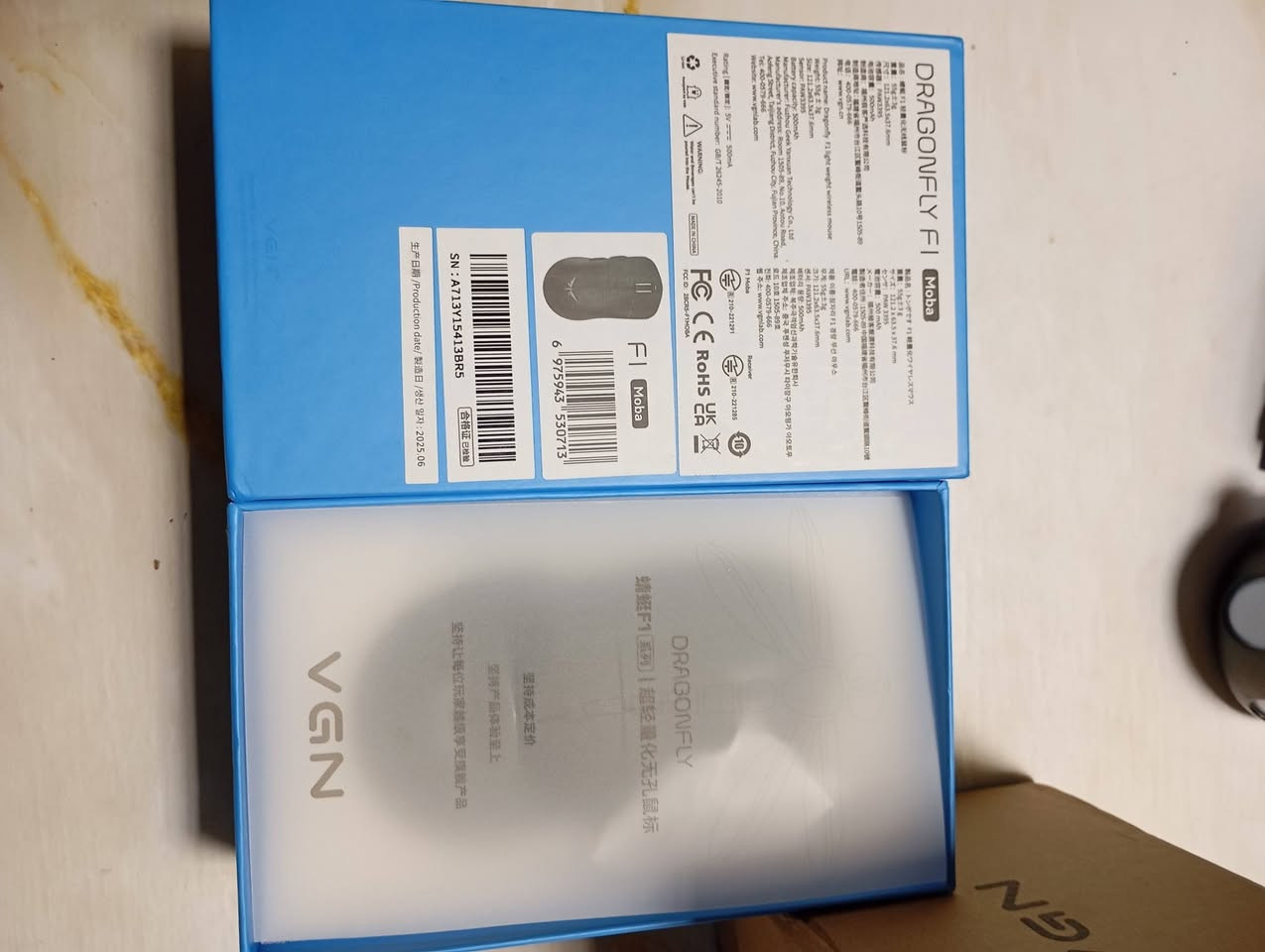 ماوسVGN Dragonfly F1 Moba

مزود بمستشعر بصري PixArt PAW3395 بدقة تصل إلى 26,000 DPI

تصميم مريح للألعاب الإلكترونية مع سرعة تتبع تصل إلى 650 IPS وتسارع 50G

سعره 30 للحجز خاص


**إذا كنت صاحب هذا الإعلان وتريد حذفه لأي سبب، رجاءا أرسل رسالة إلى الدعم الفني**