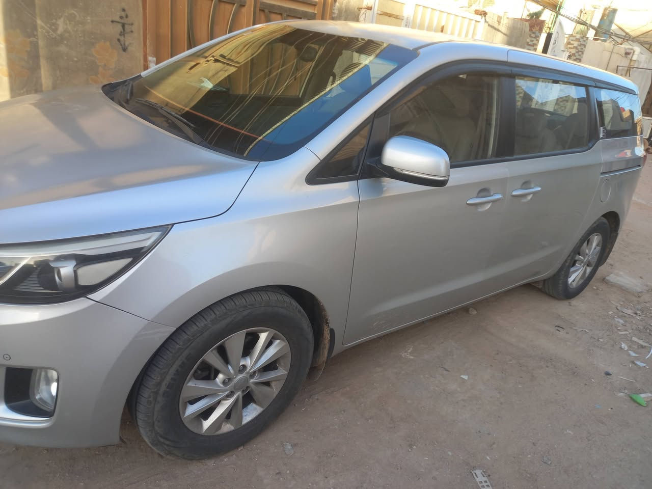 كيا كرنفال ديزل ٢٠١٨ رقم مثنى باسمي خصوصي ١١ راكب وارد كوري المكان كربلاء السعر ١٨٨ وبيه مجال للشراي ***********
