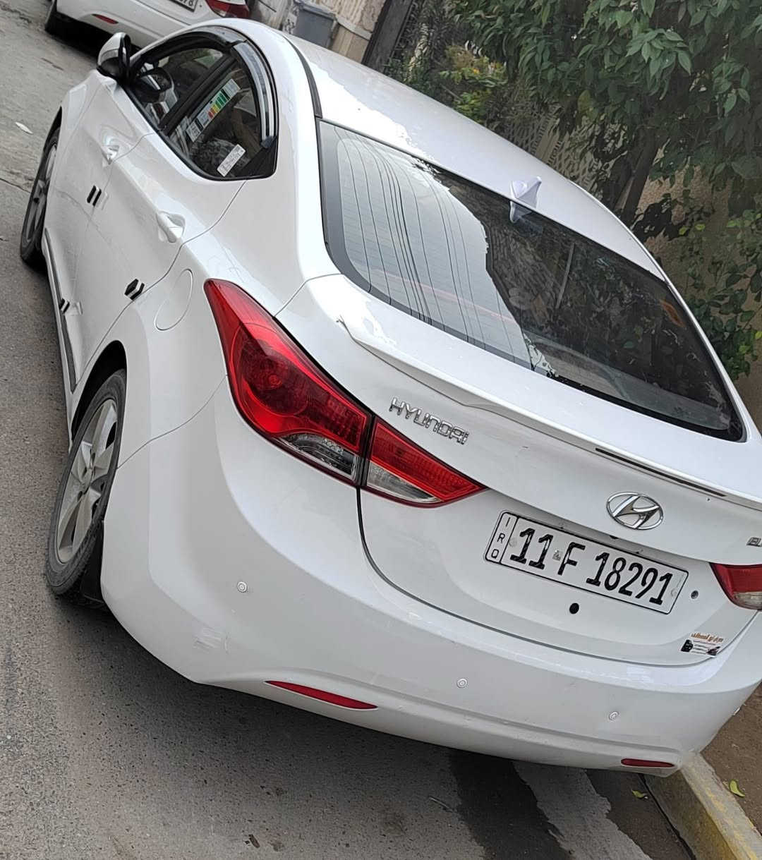 للبيع الالنتره 2013 مكينه 1600 ماشيه 120 الف سنويه وهزه جدد كفاله عامه بيها بس الدوسه وبارد بلبنيد بس الباقي كفاله جديده كلش ***********
