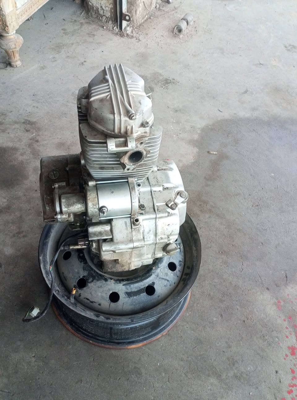 مكلف بالنشر
محرك ٥كير للبيع السعر ١٠٠وبي مجال

 العنوان القيارة قرية الجدعه 
*********** @إشارة
