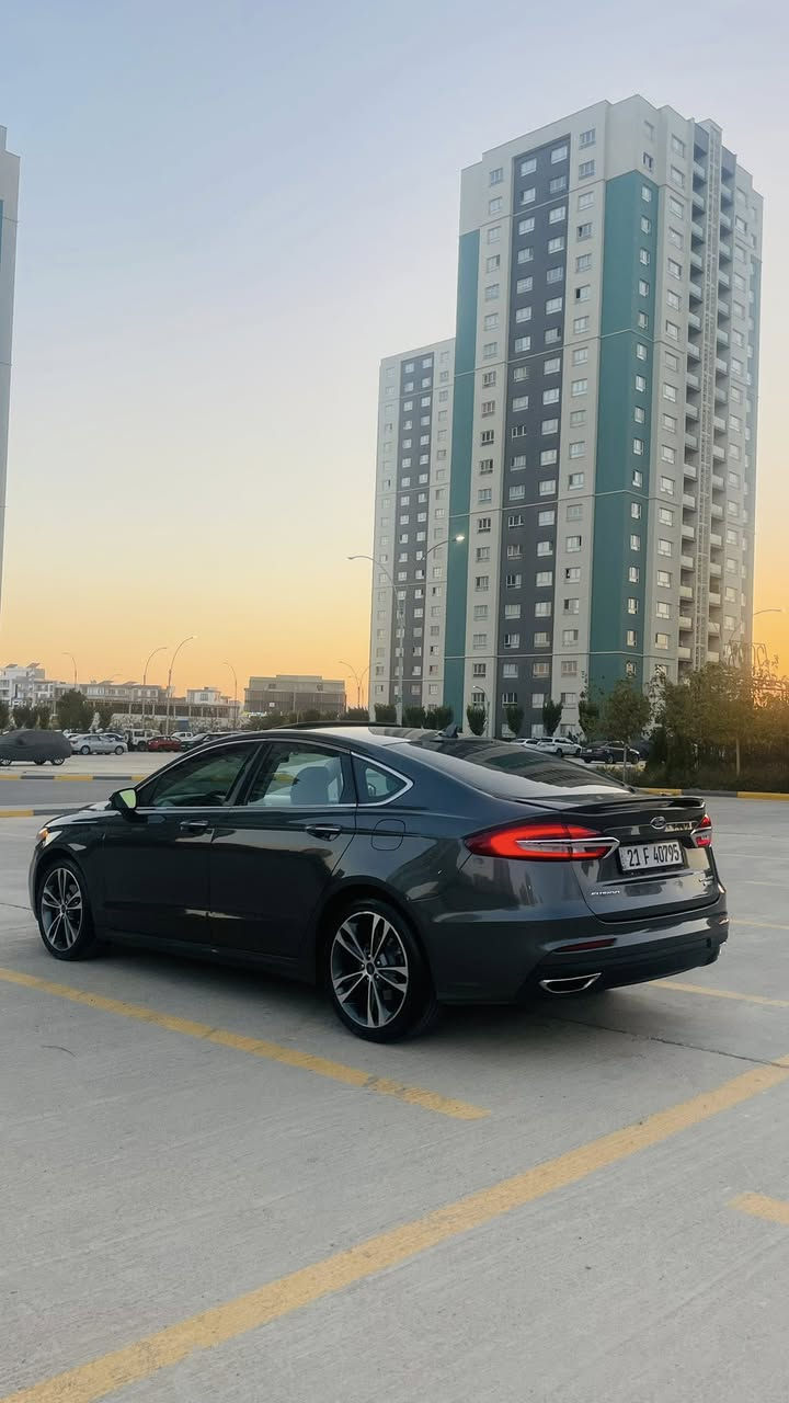 فورد فیوجن تیتانیوم  ٢٠١٩
اعلي مواصفات  بلفیوجن یعني فول فول

ماشییە ٤٩ الف میل زیرو ماشااللە

محرک ٢٠ تیربو 🚀

فول فول مواصفات 

کشنات جلد و تدفئة و تبرید و خزن و مساج

مسجل شرکة Sony ١٢ سماعات

تشغل عن بعد، سلاید

یدات بصمة

تبرید قطعتین

رادار امامی و خلفي و جانبي و کلة شغال

کیر و محرک و کهرباییات کفالة،

ارباک بس بردة جهة سائق طاک و مرجع بلادي مو سستم

حادثها باب سائق و راجع بلادي نفس لون بدون صبغ

بنید ثرقة بدون دواخل بدون حادث

حتي لایتات امامي بلادي

دعامیة لدعامیة مکفول

سیارة باسمي شرط تحویل ثاني یوم.

سنویة و فحص و کل ها خدیدة

سعرها

١٥٦ ورقة مجال

لتفاصیل 

***********

مکانها بسلیمانیة، سیارة تسجیل اول مرة و باسمي و صار یمي من ٢٠٢٢ لحد الان یعني سیارة مال بیت و مو مال سوک او معارض.

تحیاتي
