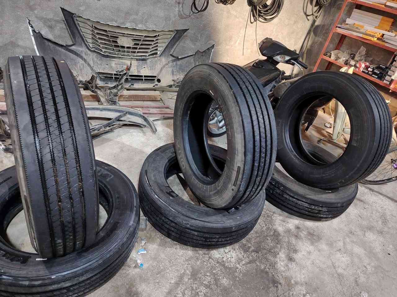 تخم تاير 3 أزواج مستعمل قليل
حجمهن 255/70/22:5
انتاج 22صيني درجه اولى السعر المطلوب 300 الف اوبيه مجال
العنوان بابل الحمزه الغربي
***********
***********
