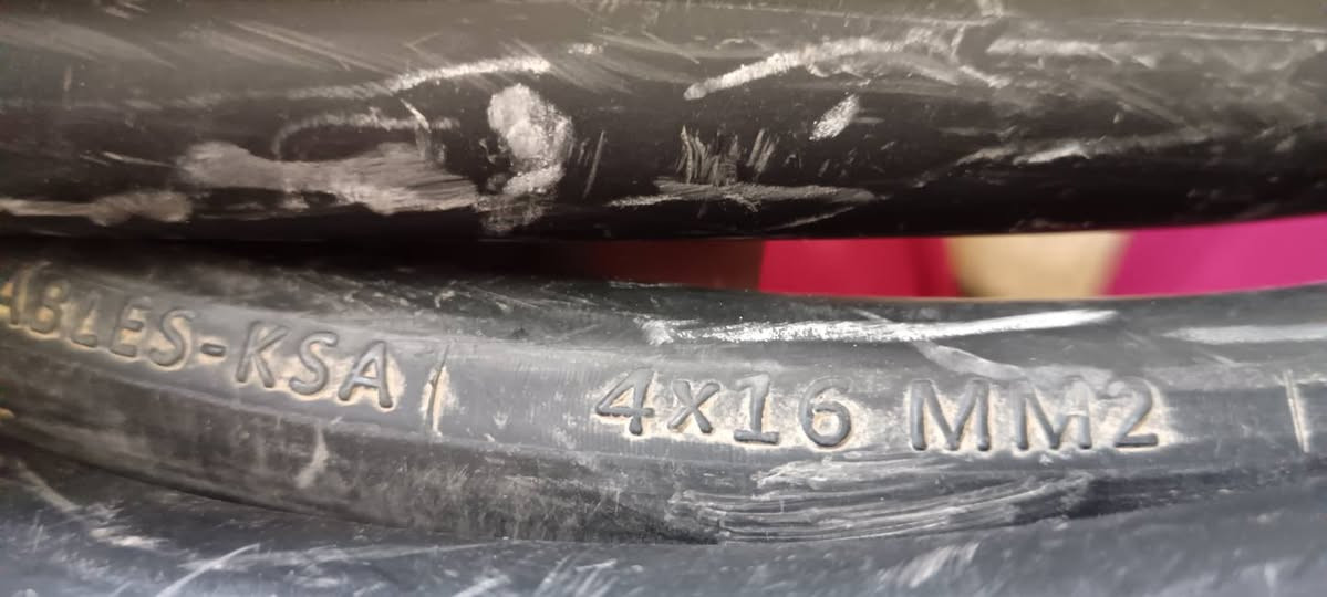 كيبل سعودي ثري فيز 4 متر مع زيادة 30 سم ( 4×16 ملم )
السعر 50 ألف


**إذا كنت صاحب هذا الإعلان وتريد حذفه لأي سبب، رجاءا أرسل رسالة إلى الدعم الفني**