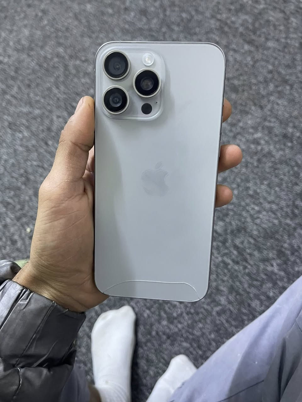 سلام عليكم ايفون 15 برو ماكس مبدل شاشه وبطاريه وفيس ايدي واكف الجهاز شغال والشاشه ممكبوسه نقص وكامرات واكفه ابيع ؏ هل حطه كانما فحم سعر  450 مكاني الدوره ابو دشير رقم تليفون ***********
ملاحظه متلكه بهل سعر ﭑنـჂ̤ مـٰــو بياع شراي
