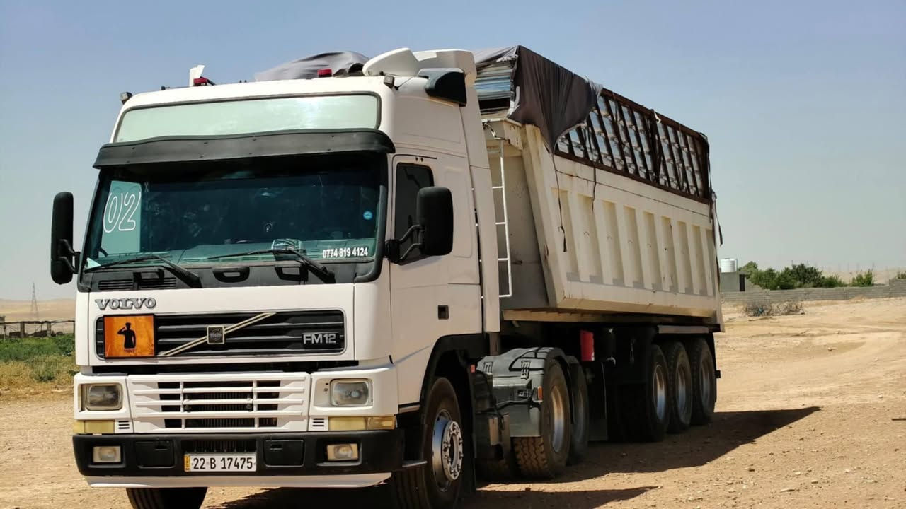 ڤالڤو شخاط 2002 FM سحال خلفي  تك تاير سيارة خير من الله اكسل محرك كلشي بشرط مربوط نساف بودي CNC مابي عيب *********** لاستفسار
