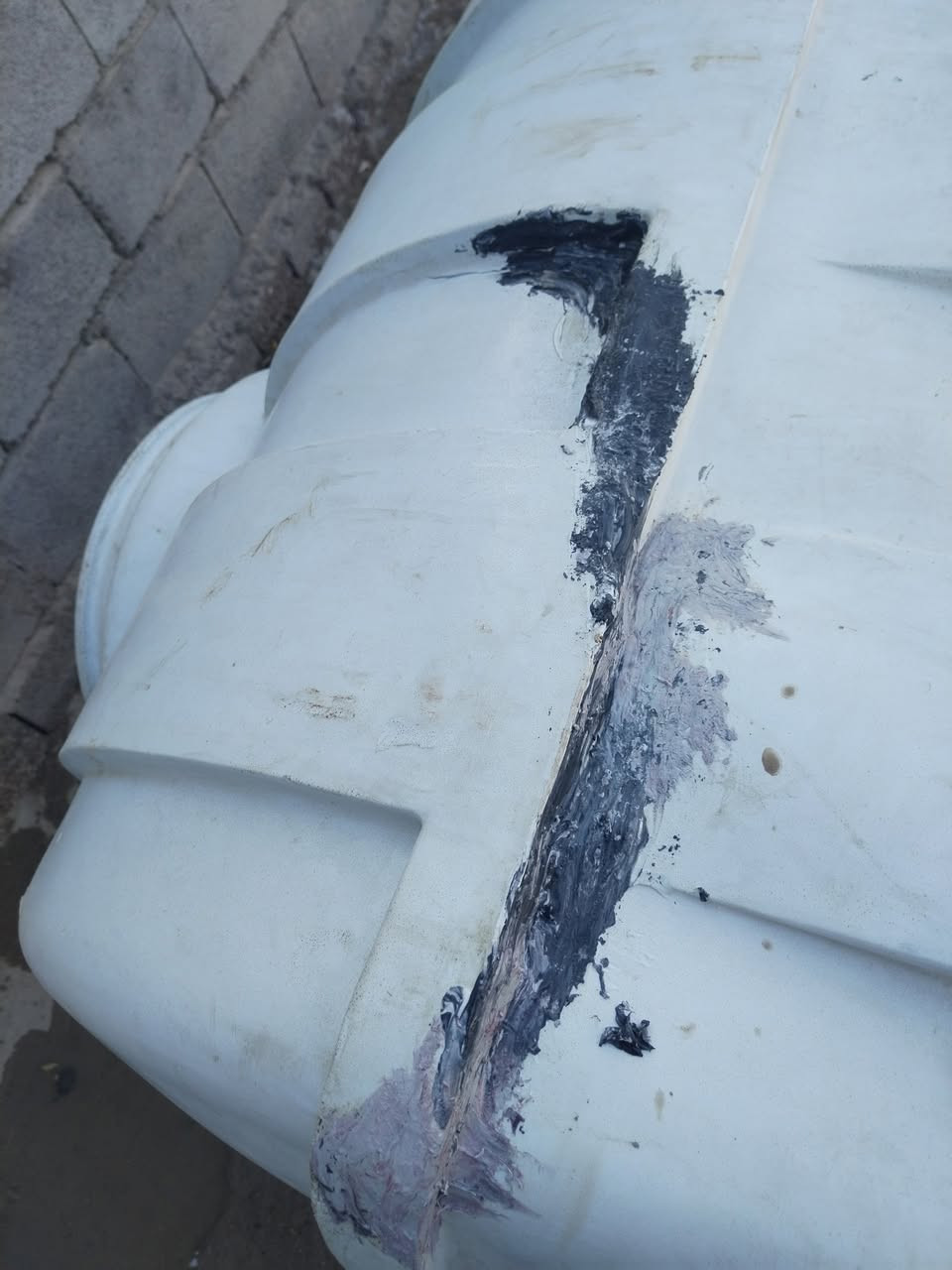 مصلح مقطورات كوي من الداخل والخارج مع الضمان *********** واتساب اجيك للباب البيت مكاني ميسان @إشارة
