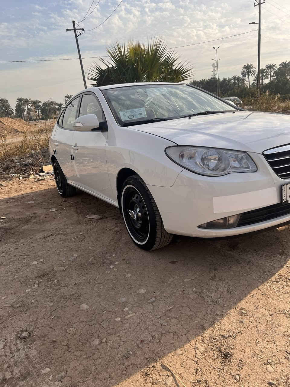 الانتره ٢٠١٠خليجي ١٦٠٠مكينه وكير جديدتخم تاير جديد حداده جديدتدفئهً تبريد شغال رقم سنويه جديده فول موصفات عده الفتحه مكفوله من الصبغ وتبديل  مكان السياره واسط الحفريه سعر ١١٨وبيها مجال رقم الهاتف ***********
