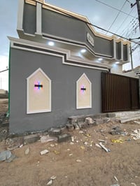 البيت للبيع المساحه 100 متر البناء ابلوك كونكريت يحتوي على غرفتين وهول...