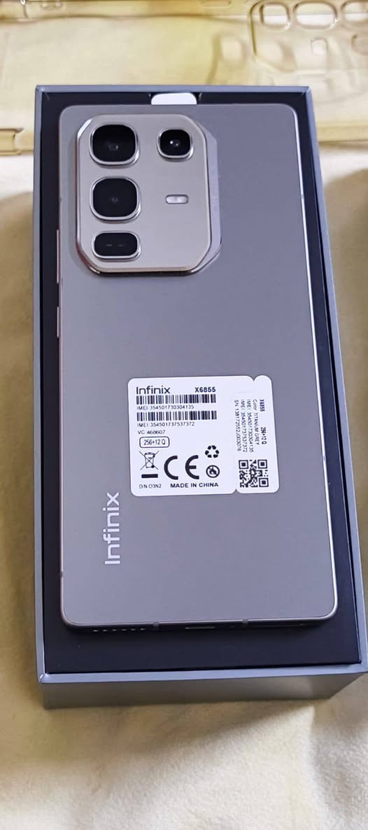 السلام عليكم
تلفون انفنكس نوت 50برو 
استخدام شهر ونص فقط 
جهاز جديد وزلغ مابي يشهد الله ورسوله
سبب البيع ابو الآجار وكفلي بالباب 
ألف الحمد لله والشكر على كل حال 
سعرة 250الف


**إذا كنت صاحب هذا الإعلان وتريد حذفه لأي سبب، رجاءا أرسل رسالة إلى الدعم الفني**