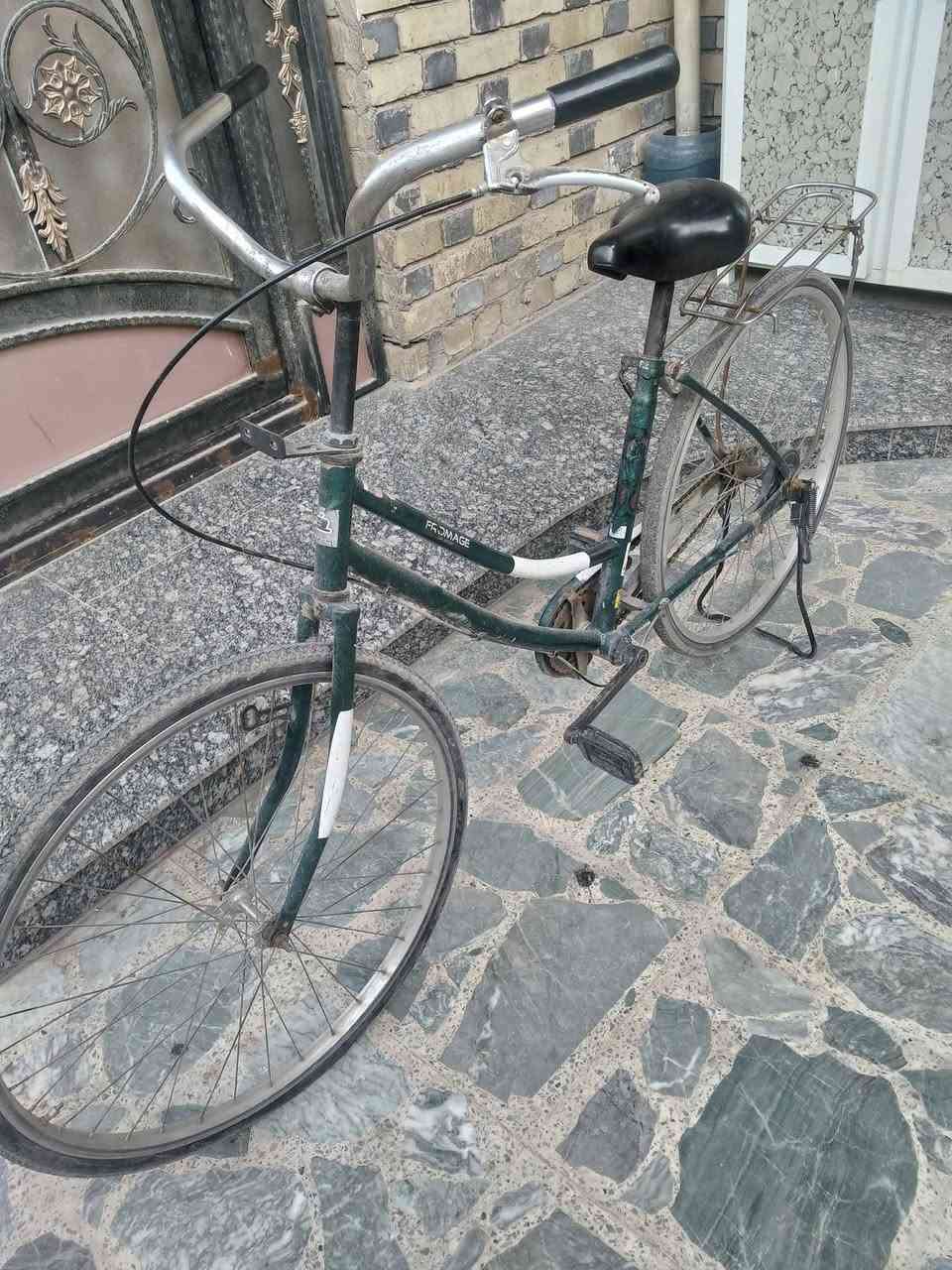 بايسكل بطه حجم 26 مشخط شويه سعره 50 بدون جاملغات


**إذا كنت صاحب هذا الإعلان وتريد حذفه لأي سبب، رجاءا أرسل رسالة إلى الدعم الفني**