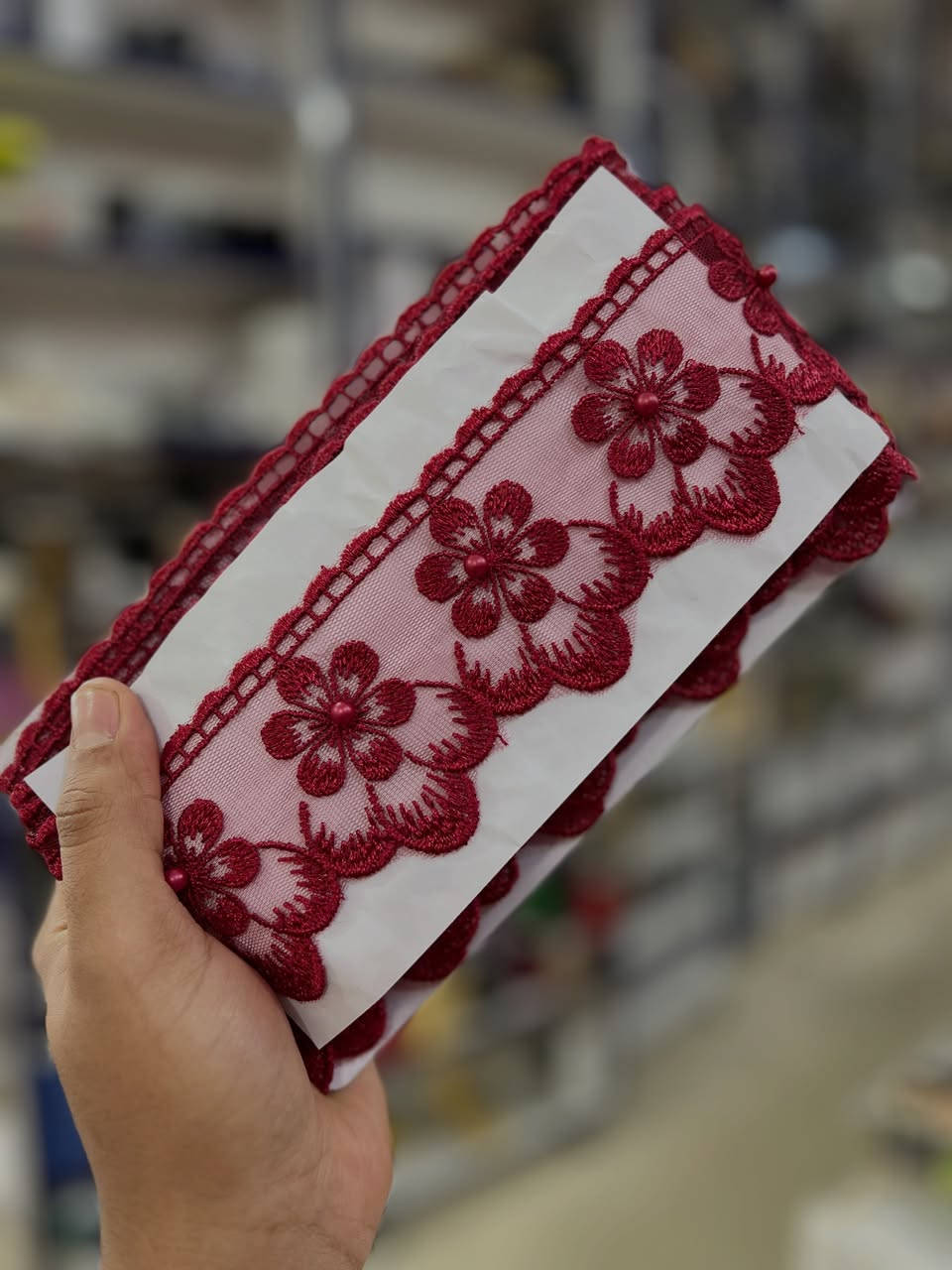 شيفون 
المتر بالف


**إذا كنت صاحب هذا الإعلان وتريد حذفه لأي سبب، رجاءا أرسل رسالة إلى الدعم الفني**