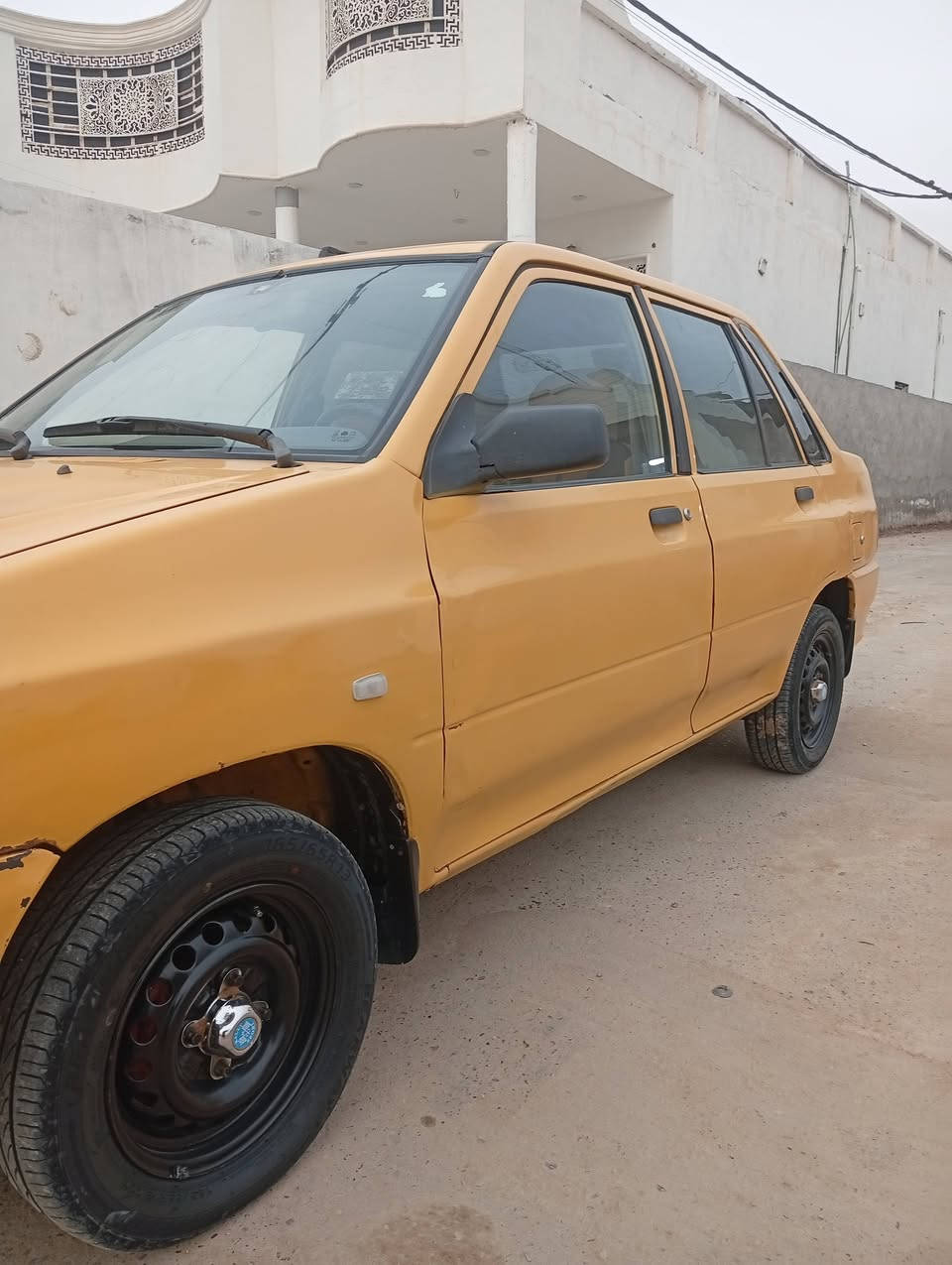 السلام عليكم سايبا (دمعه) للبيع ٢٠١٢ كفاله عامه لاخياس ولاضربه شواصي كفاله بلاديات گير ومكينه جديد تخم تاير وباتري جديد مصفره هيئه وغرامات 
السعر ٣٠ وبيه مجال
 مكاني الديوانيه قضاء السدير  ***********
