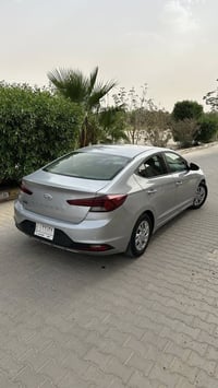 النترا ٢٠٢٠ • محرك ٢٠٠٠ • وارد امريكي