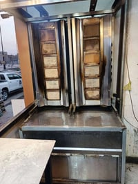 مستعجل اثنينهن 650 شغالات شرط فحص 07852525059