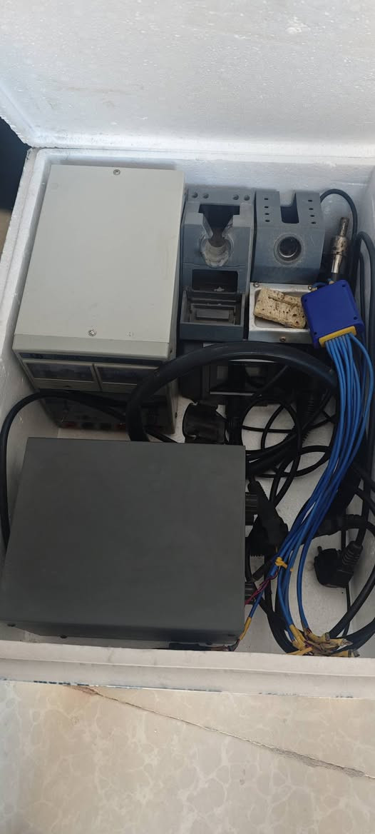 سلام عليكم شباب الي ريد يفتح محال جديد عندي عده مال صيانه  السعر 200وبيهن مجال الي يحتاجهن يتصال ***********
