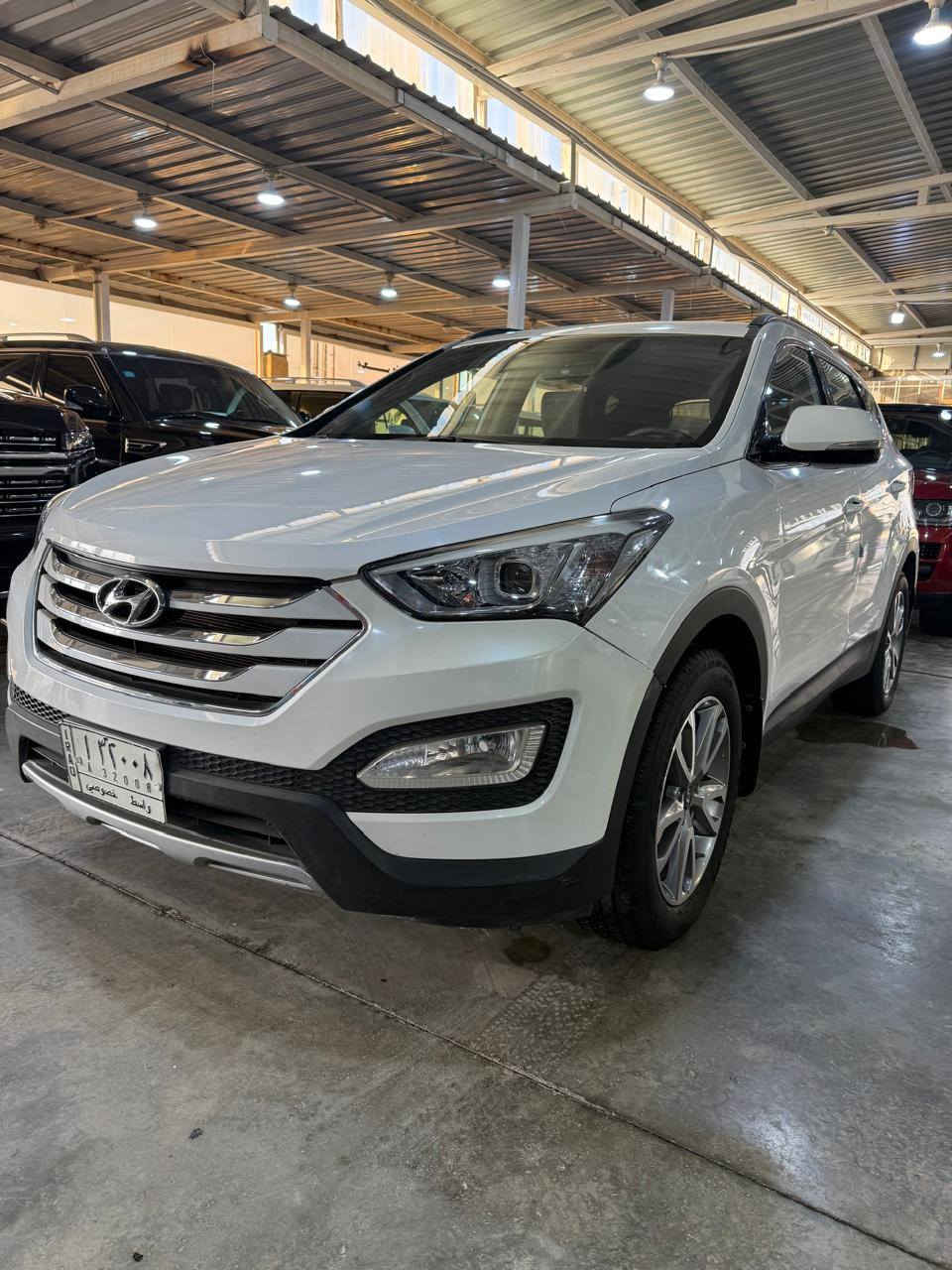 سنتافي 2014 خليجي
حجم المحرك 2400 دوش 
ماشيه 59km حقيقي شرط 
سوناره مرفق بالمنشور 
رقم واسط تحويل مباشر 
مكانه واسط معرض المياحي 
السعر 158 وبيه مجال 
الاتصال 
***********
