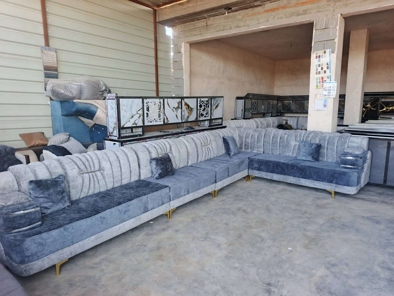 بفضل الله وصلت وجبه ديوان +كاونترات  عنواني بغداد شارع الطارميه قريه داود الحسن يم  سوبر ماركت السعاده معرض حمودي الافي ***********.. . . ‏‪***********‬‏
