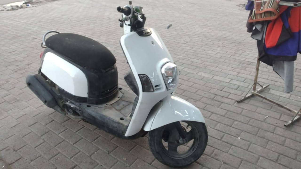 سلام عليكم بوليس مكفوله بس كفرات تجاري مقفوله سرعته ع 60 سعره ٤٥٠
***********
