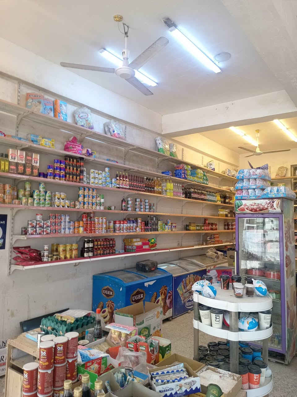 سفينه ورفوف
وعربانه مكان المحموديه حي العسكري 
لاستفسار ***********
