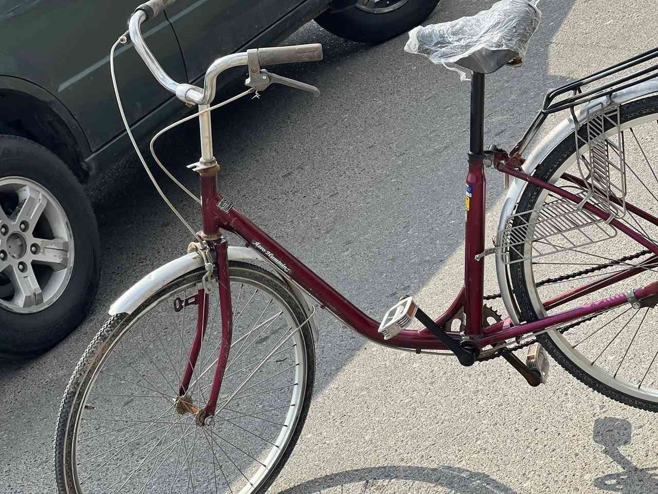 بايسكل عبد الحليم اصلي ياباني
حجم26

كلو شغال 

نضيف ماناقصو شي

سعر60الف وبي مجال


**إذا كنت صاحب هذا الإعلان وتريد حذفه لأي سبب، رجاءا أرسل رسالة إلى الدعم الفني**