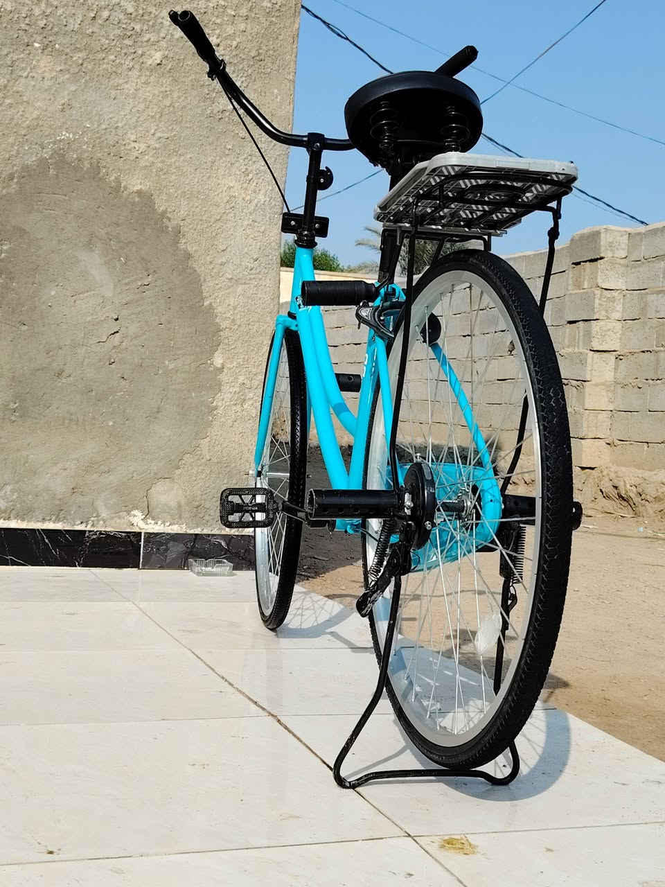 سلام عليكم 
 بايسكل بي دي للبيع 
قيم بل  يرضي الله


**إذا كنت صاحب هذا الإعلان وتريد حذفه لأي سبب، رجاءا أرسل رسالة إلى الدعم الفني**