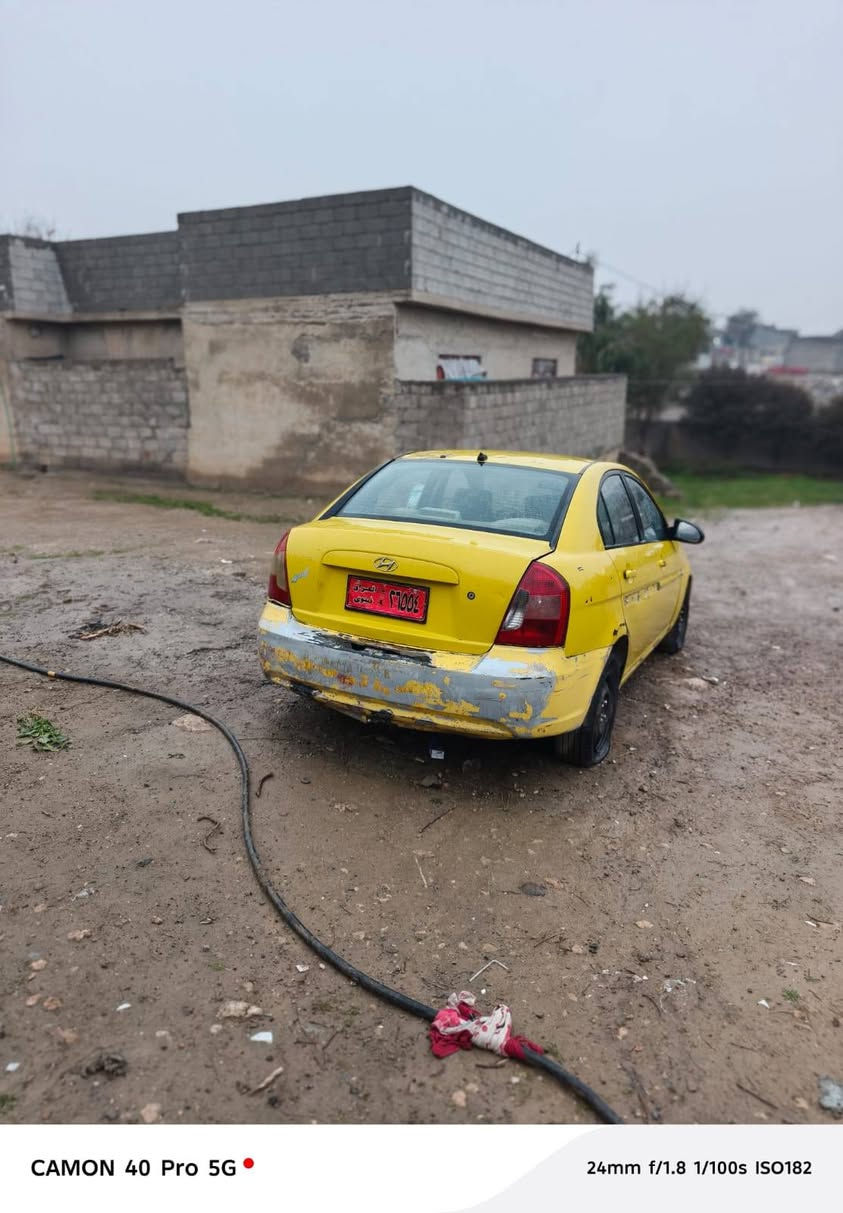 اكسنت للبيع موديل 2010
محرك جديد قبل أسبوع مشدود 
طخم جديد الكشر الخارجي يحتاج صبغ 
***********
