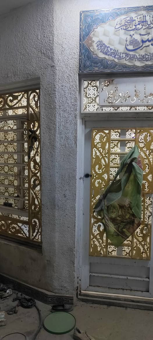 السلام عليكم بيت طابقين بناءحديث للايجار في الشيشان الثانيه للاستفسار الاتصال على الرقم *********** او واتساب
