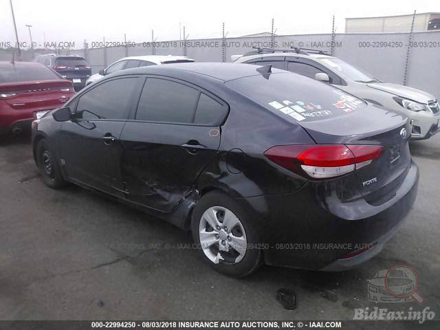 كيا فورتي للبيع رقم ذي قار انكليزي 2017تحويل ثاني يوم  السياره جديده فول واحد على واحد محرك 2000 فول كير خير من الله بيها تبديل بدون دواخل بنيد باب الخلفي وصور الحادث بالمنشور تجي وشوف السياره صلوات على محمد وآل محمد احله من الصوره.ا تبريد شغال حداديه خير من الله اتعهدلك بالاصوليات والتحويل  السعر ١٠٥اوبيها مجال لطيبين ت/*********** مكان الناصريه / شارع العيادة
