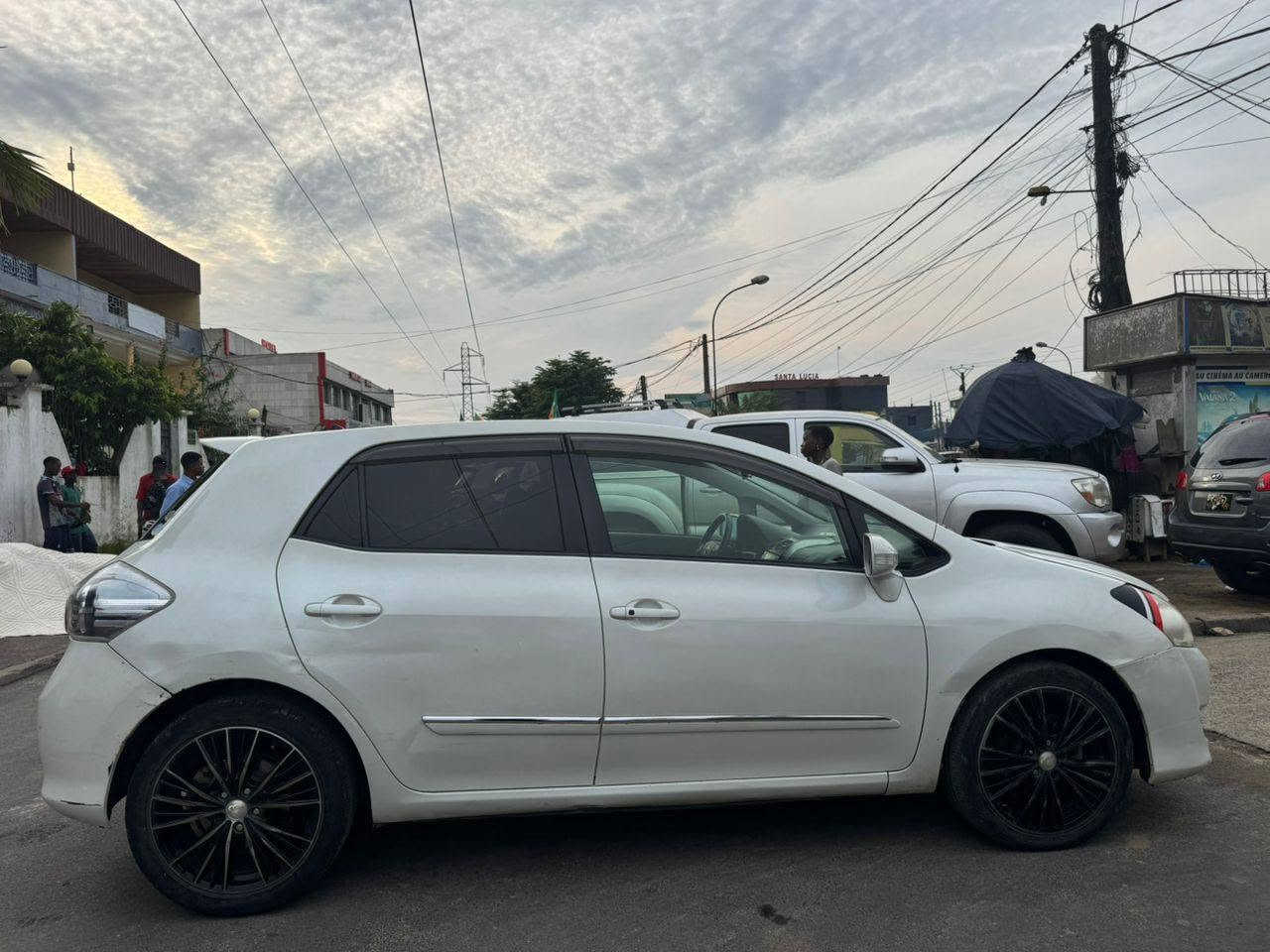 Toyota Blade 2010
Ac✅
Automatic transmission
Price 4million
Location Buea Buea, Fako


**إذا كنت صاحب هذا الإعلان وتريد حذفه لأي سبب، رجاءا أرسل رسالة إلى الدعم الفني**