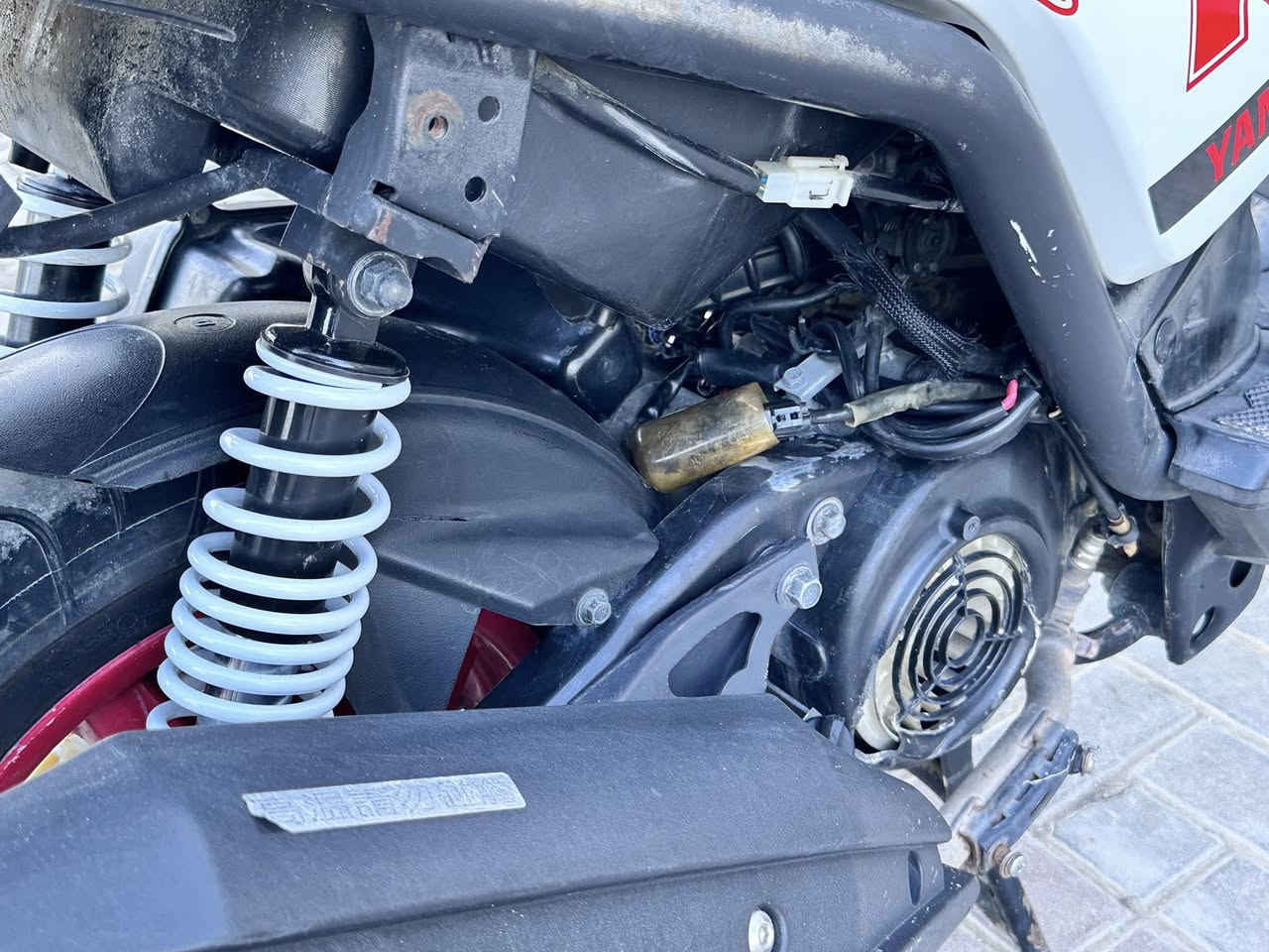 السلام عليكم سكنس جبلي للبيع ديالى بعقوبه بواحد و 50 وبيها مجال  بسيط للاستفسار ***********
