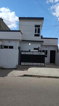 ١٠٠م • طابو ملك • بناء حديث