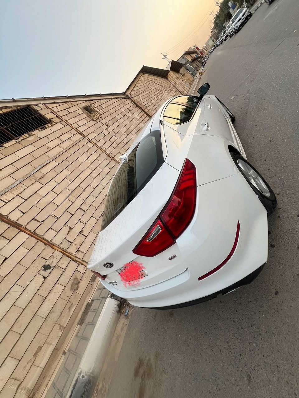 السلام عليكم 
ابتيمه وارد امريكي مديل 2015 حره تحويل مباشر  المكان ناصريه مركز  
سياره حلوه مامشيه هواي من محل للبيت ستخدام شخصي 
صور حادث مع صور
تفاصيل اكثر 
اتصال ***********
