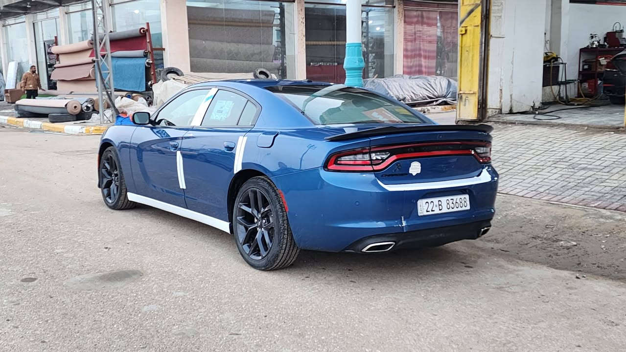 السلام عليكم 
للبيع جارجر فئة sxt 
موديل 2021السيارة جديدة كلش أمريكي ضربتها ربع من البنيد والباقي كفالة عامة گير مكينة 3600 السيارة رقم اربيل تريد وكالة تريد تحويل 
السعر240 وبيها مجال
للتواصل ***********
