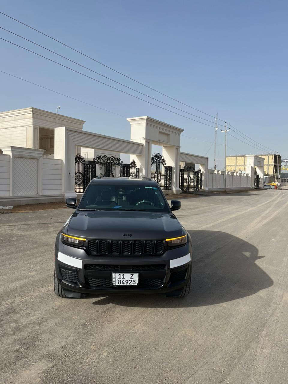 السلام عليكم
جيب 
2023
رقم بغداد بسمي تحويل
ماشيه 33 الف ميل
حادثه فقط طخه بل جاملغ الايسر
بدون تبديل
بدون ايرباك
فول مواصفات عدا الفتحه
السعر 345 ورقه
للبيع او مراس
مكاني واسط الصويره
***********
