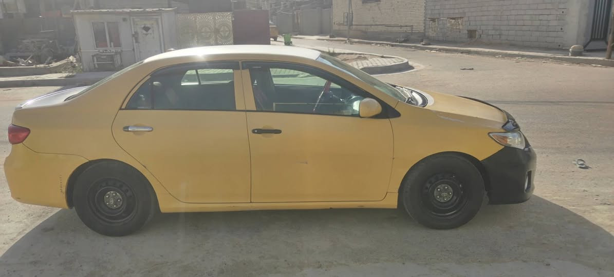 السلام عليكم كورلا صفره موديل 2009 امريكي حادث جاملغ خلفي وبنيد امبدل تبريد واكف وصدره نص عمر مكينه وكير مكفوله  موبايل ***********
