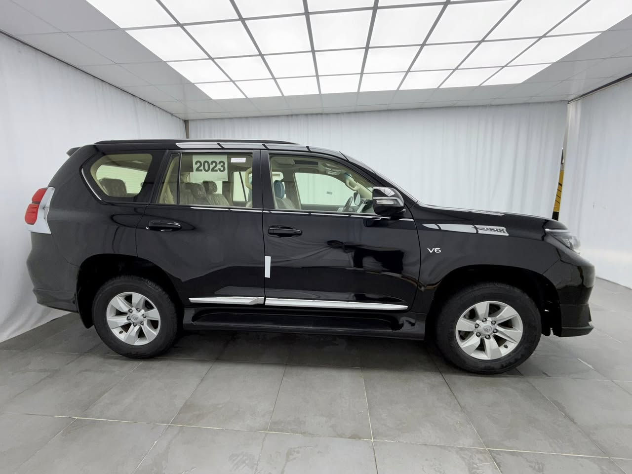 تويوتا برادو
موديل:٢٠٢٣
مكان:سليمانية
رقم:***********
سعر:٣٩٨$

مواصفات
٦سلندر
فتحة
سلاجة
تبريد مركزي
حساس امامي خلفلي
لايت LED
