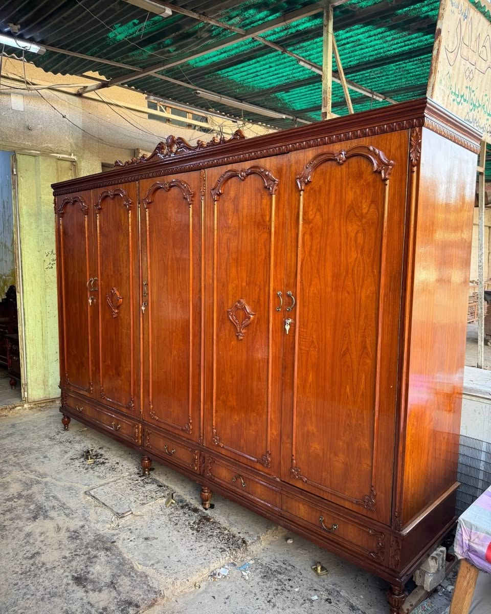 السلام عليكم معرض الشويلي لنجاره والأثاث 
غرفة مستخدمة 5 ابواب طابقين ملحق

داخل والخارج صاج طبيعي

حلوة ومرتبة وناعمة ومناسبة 

الأولوية للأسرع بالحجز 

‏التوصيل والشد رمزي إلى جميع محافظات العراق

‏خدمة استبدال الغرف العراقية القديمة بغرفة جديدة مع الاتفاق على الفرق
العنوان بغداد الامين ثانيه للحجزوالاستفسارعلىالارقامالتاليةاو واتساب(***********)
